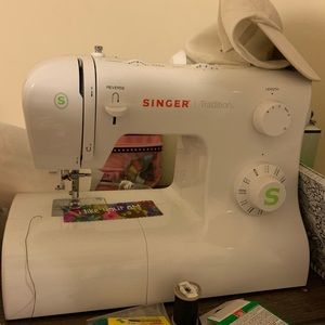 Singer sewing machine